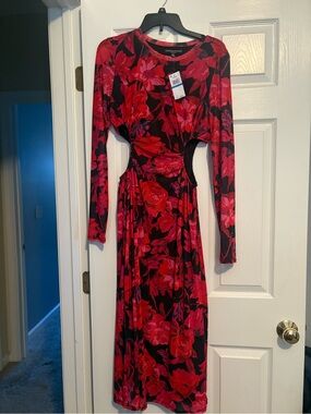 Red Floral Long-Sleeve Cutout Midi Dress - Bold Red & Black